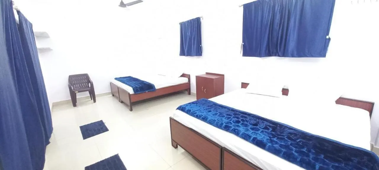 Grg Guest House Near Rani Ghat 바라나시 3*,  인도